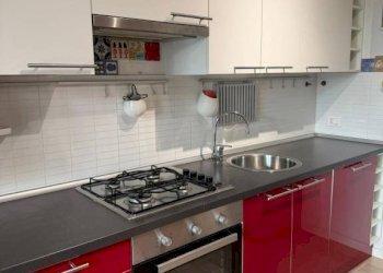 Cucina - Bilocale via degli Aceri, 2, Abano Terme - foto 5