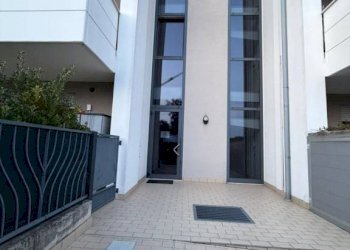 Cortile interno - Bilocale via degli Aceri, 2, Abano Terme - foto 35