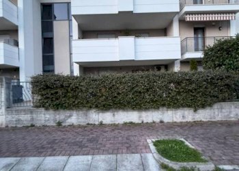 Facciata - Bilocale via degli Aceri, 2, Abano Terme - foto 37