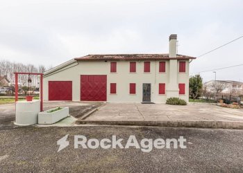 Facciata - Casa indipendente via Roma, Codevigo - foto 4
