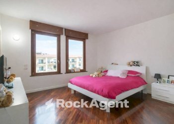 Camera da letto - Quadrilocale via Madonna della Neve, 5, Bergamo - foto 12