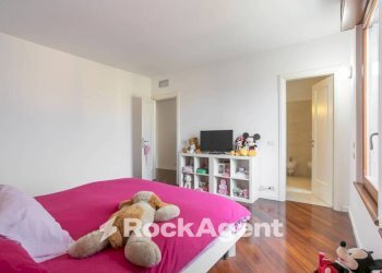 Camera da letto - Quadrilocale via Madonna della Neve, 5, Bergamo - foto 14