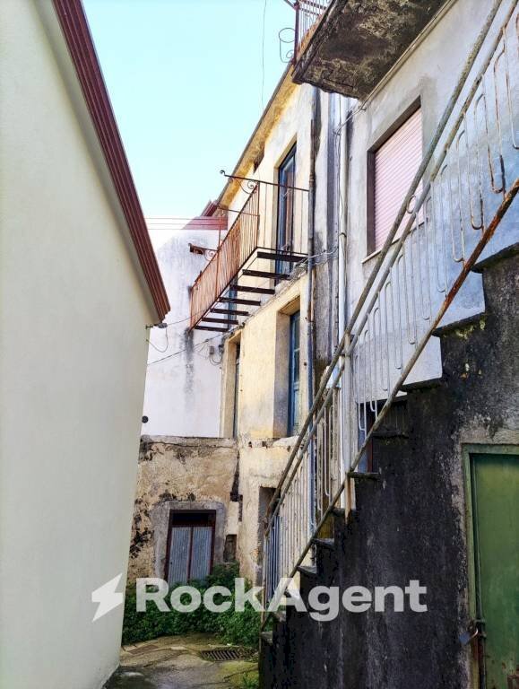 Scala - Casa indipendente vico I San Venere, 30 - 32, Lauria - foto 3