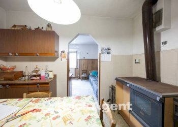 Cucina - Stabile - Palazzo Località Villa Regnano, Casola in Lunigiana - foto 6