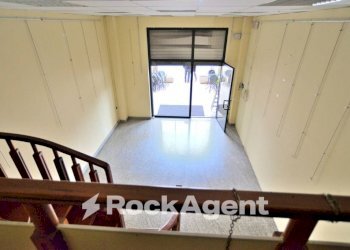 Interno palazzo - Negozio piazza Spada, 9, Fiuggi - foto 12