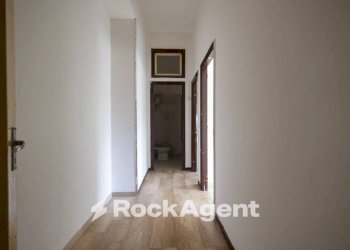 Corridoio - Two-room apartment via Ettore Vitale, Catanzaro - photo 14