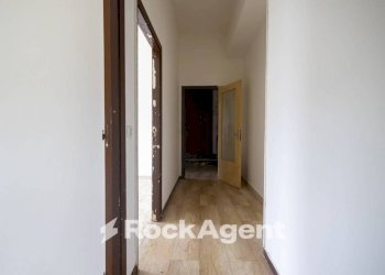 Corridoio - Two-room apartment via Ettore Vitale, Catanzaro - photo 15
