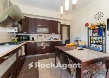 Cucina - Four-room apartment via Pantelleria, 20, Belpasso - photo 10