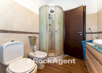 Bagno - Four-room apartment via Pantelleria, 20, Belpasso - photo 13