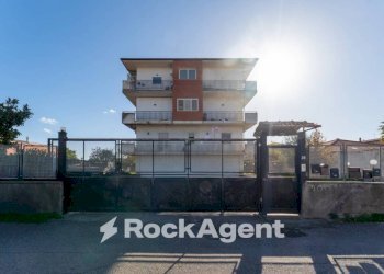 Zona - Four-room apartment via Pantelleria, 20, Belpasso - photo 33