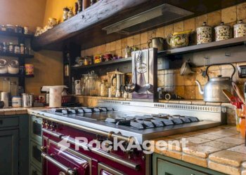 Cucina - Rustico strada del Monasterolo, Levate - foto 10