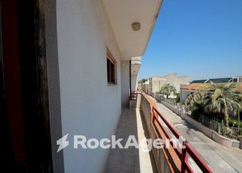 Balcone - Villa via Cristoforo Colombo, 30, Spongano - foto 8