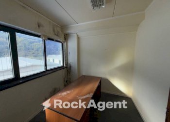 Ufficio - Magazzino via dell'Artigianato, Finale Ligure - foto 1