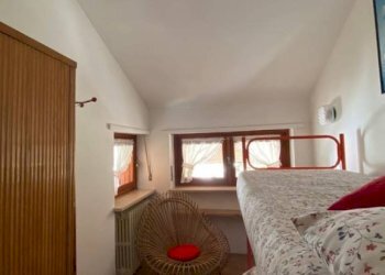 Camera da letto - Trilocale via Melezet, 138, Bardonecchia - foto 3