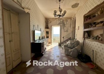 Studio - Trilocale corso Vittorio Emanuele, 115, Poggiofiorito - foto 11