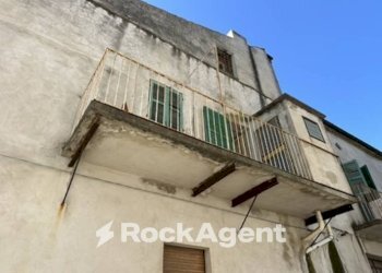 Facciata - Trilocale corso Vittorio Emanuele, 115, Poggiofiorito - foto 32