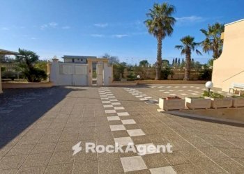 Cortile interno - Villa via 168, Porto Cesareo - photo 32