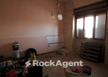 Camera da letto - Quadrilocale via Fratelli Cervi, 26, Melissano - foto 11