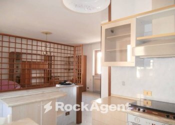 Cucina - Bilocale via Dottor Magnani, Breme - foto 5