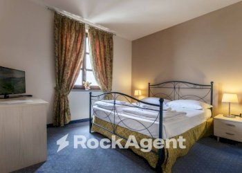 Camera da letto - Hotel via San Sebastiano, 81, Diano d'Alba - photo 9