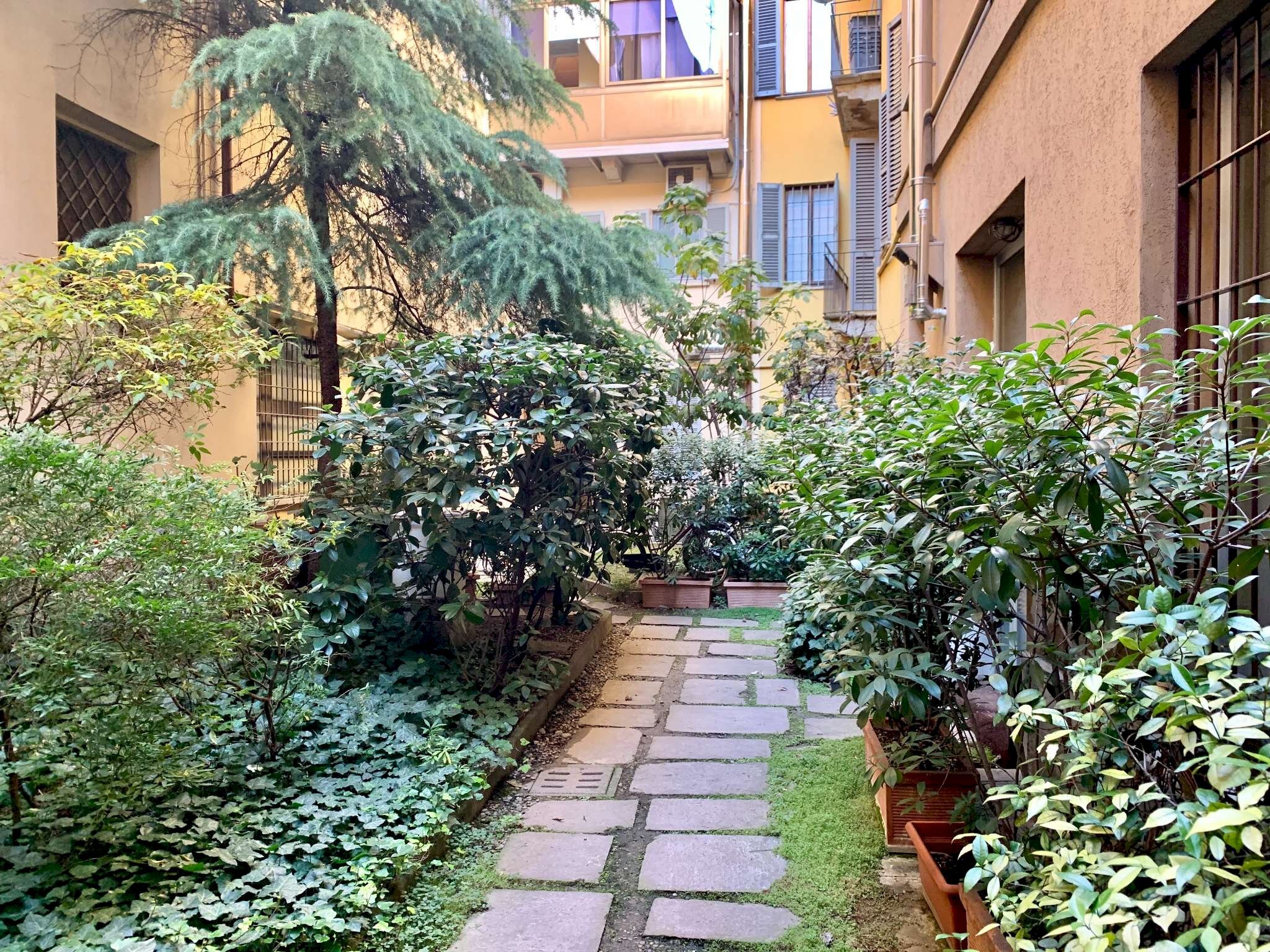 Bilocale Milano - foto 1