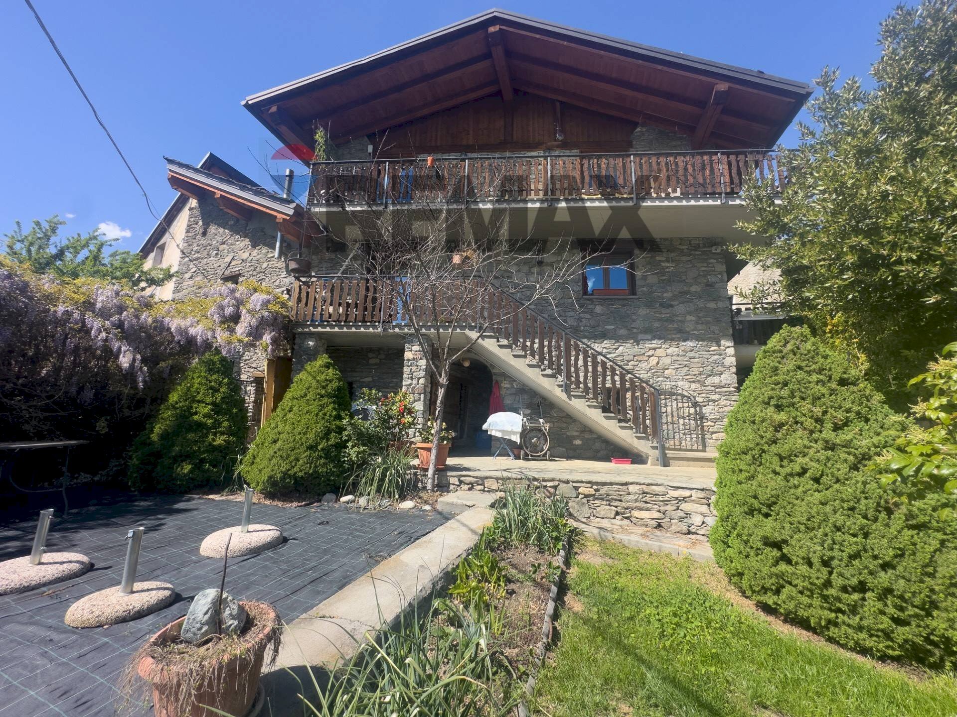 Small Villa Fognier 
 Nus, AO, Nus - photo 1