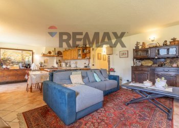 Small Villa Fognier 
 Nus, AO, Nus - photo 32