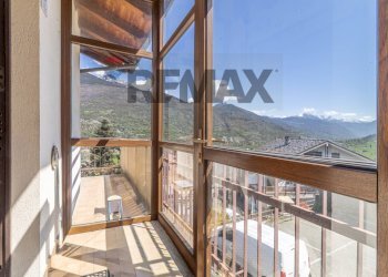 Trilocale Neyran-Dessus, 48 
 Brissogne, Brissogne - foto 7