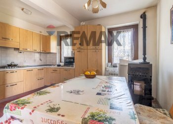 Trilocale Neyran-Dessus, 48 
 Brissogne, Brissogne - foto 13