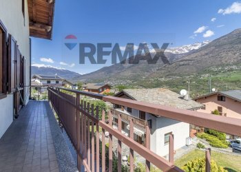 Trilocale Neyran-Dessus, 48 
 Brissogne, Brissogne - foto 16