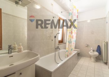 Trilocale Neyran-Dessus, 48 
 Brissogne, Brissogne - foto 23