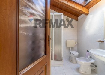 Trilocale Neyran-Dessus, 48 
 Brissogne, Brissogne - foto 32