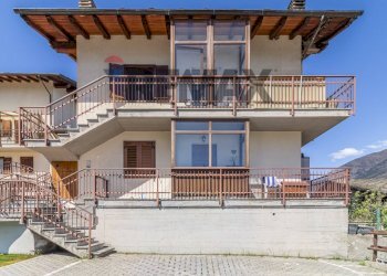 Trilocale Neyran-Dessus, 48 
 Brissogne, Brissogne - foto 38