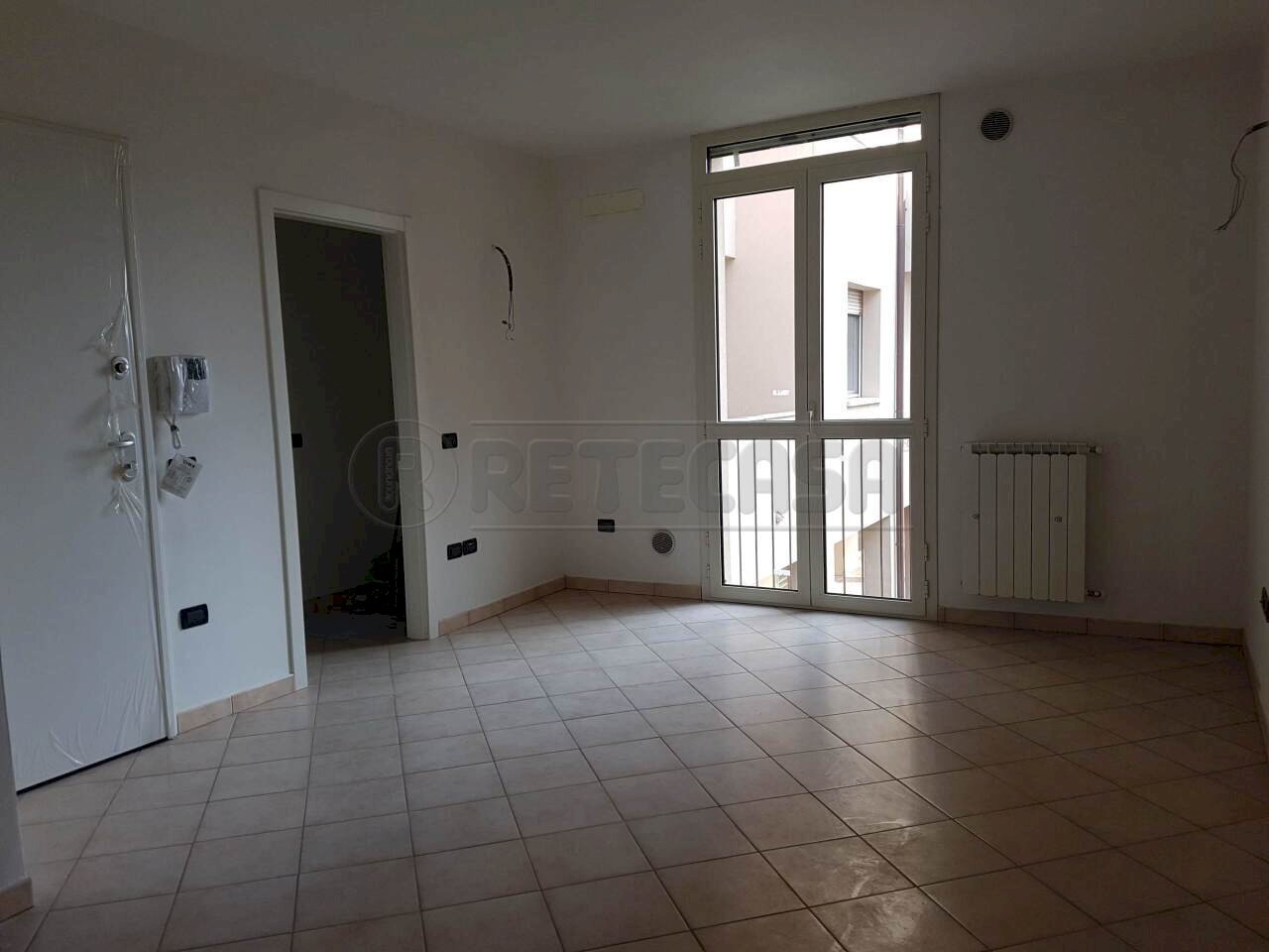 4_Soggiorno.jpg - Bilocale Bondeno - foto 3