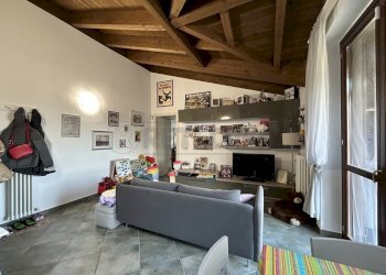 IMG_3290.jpeg - Trilocale Via Madre Teresa di Calcutta, Crespiatica - foto 1