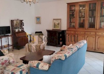 3469b8a2-7638-4e10-bc28-34004a92e2ad.jpeg - Quadrilocale Via Nardo da Razzo 12, Vaglia - foto 11