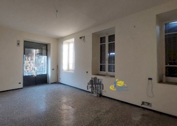 20260122_155927_resized.jpg - Commercial Premises Solignano - photo 4