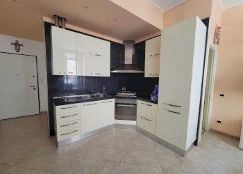 1 - Three-room apartment Via Metella 1, Ventimiglia - photo 2