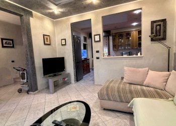 PHOTO-2026-04-22-09-12-52 (2).jpg - Casale Via San Bellino 13, Rovigo - foto 3