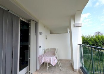 PXL_20250605_073403071.jpg - Trilocale VIA VASCO DA GAMA 10, Sirmione - foto 8