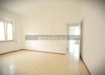 PRIMA CAMERA DA LETTO MATRIMONIALE - Appartamento Via della Scuola, Perugia - foto 15