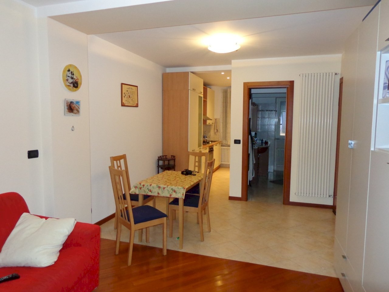 sala su cucina.jpg - Quadrilocale Genova (zona Voltri) - foto 1