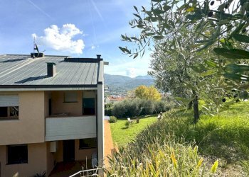 giardino - Villa Via dell'Apparita, Vaiano - foto 9