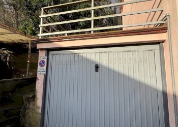 garage - Villa Via del Bisenzio, Vernio - foto 16