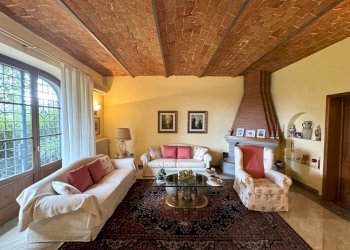 sala - Villa Via di Cantagallo, Prato - foto 8