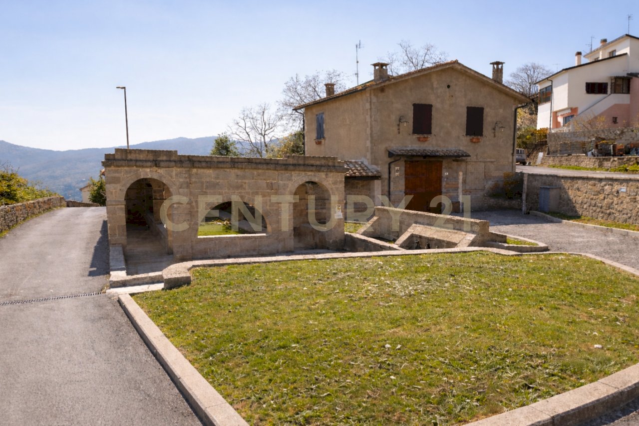 IMG_20260409_222838.png - Trilocale Via del Coro 76, Piancastagnaio - foto 1