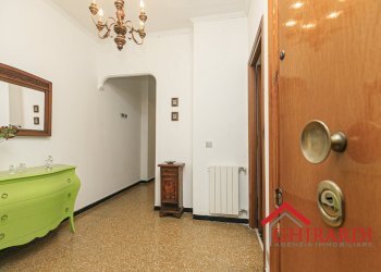 1.0 INGRESSO.jpg - Appartamento Via Giordano 96, Genova (zona Sestri Ponente) - foto 1