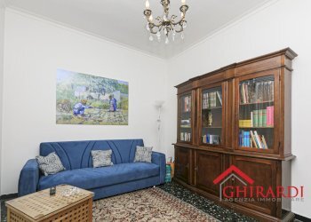 2.1 SALA.jpg - Appartamento Via Giordano 96, Genova (zona Sestri Ponente) - foto 4