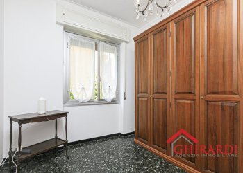 7.1 CAMERA 3.jpg - Appartamento Via Giordano 96, Genova (zona Sestri Ponente) - foto 22