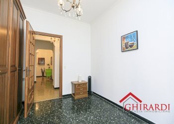 7.2 CAMERA 3.jpg - Appartamento Via Giordano 96, Genova (zona Sestri Ponente) - foto 23